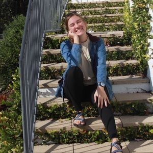 Meet your Posher, Amanda